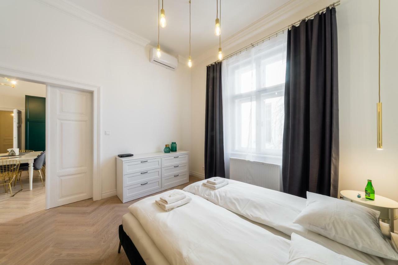 Apartament Deluxe Old Town Sw. Krzyza Wawelofts Apartment Krakow Exterior photo